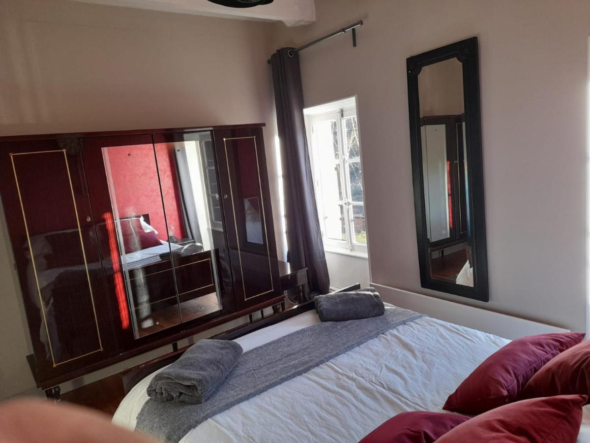 Les Roches Chambre D'Hotes Servant Exteriör bild