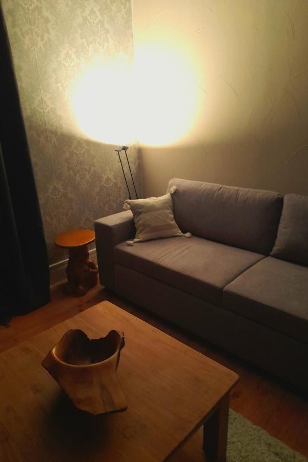 Les Roches Chambre D'Hotes Servant Exteriör bild