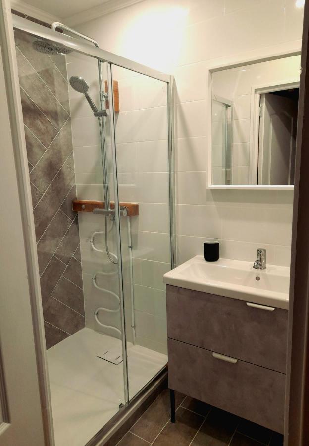 Les Roches Chambre D'Hotes Servant Exteriör bild